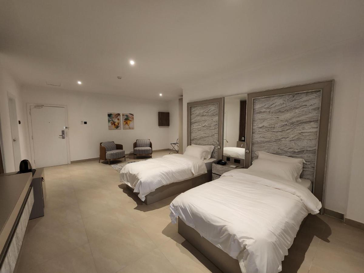 Imperial Suites Hotel Manáma Exteriér fotografie
