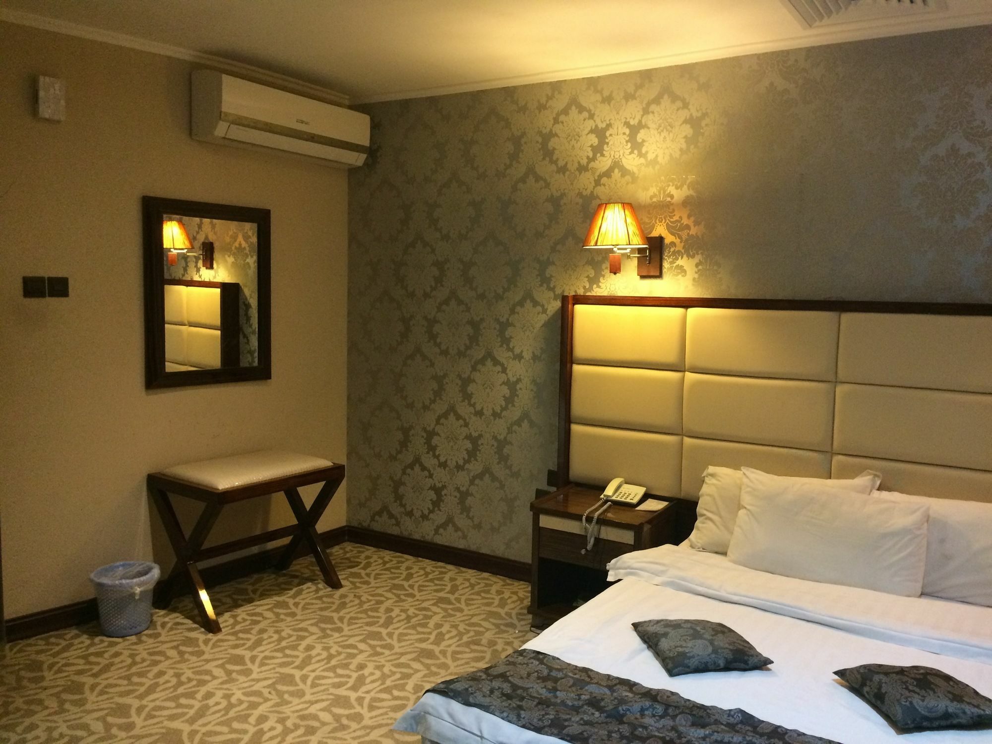 Imperial Suites Hotel Manáma Exteriér fotografie
